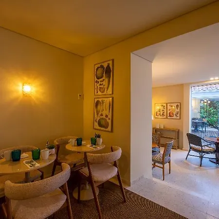 بوزادا فيلا أوبيدوس 4*